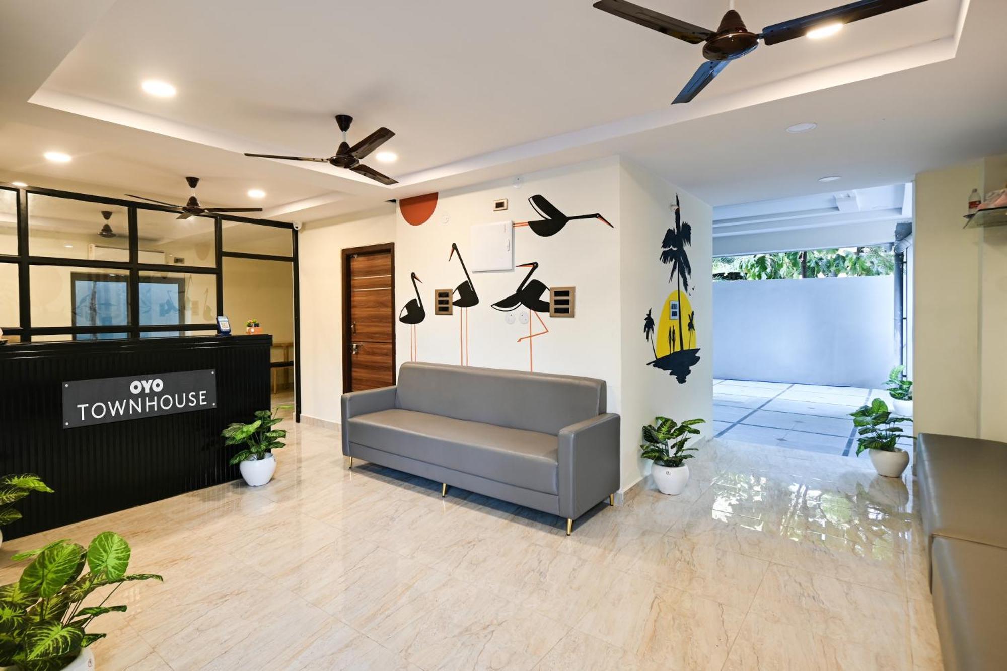 Super Townhouse De Alphabet Karmanghat Hyderabad Exterior foto